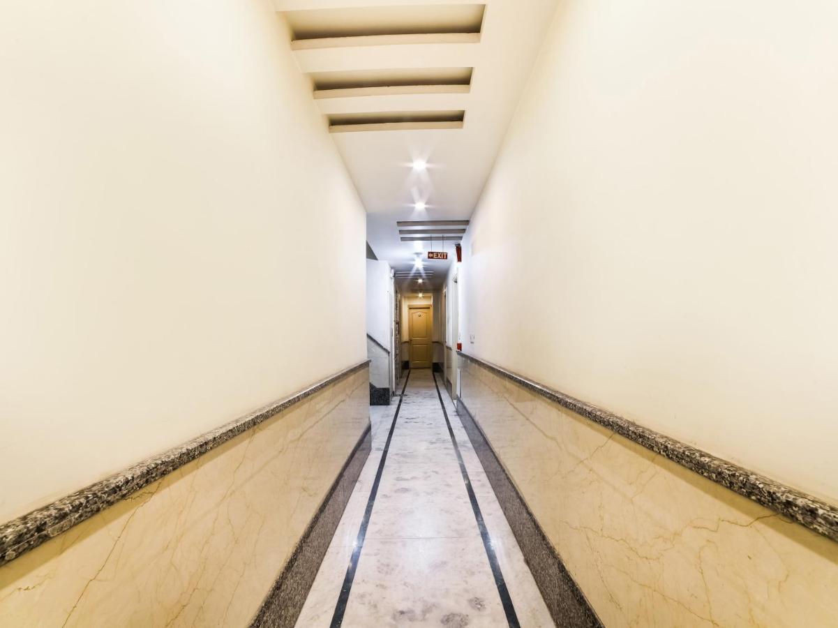 Oyo 78699 Hotel Klick International New Delhi Buitenkant foto
